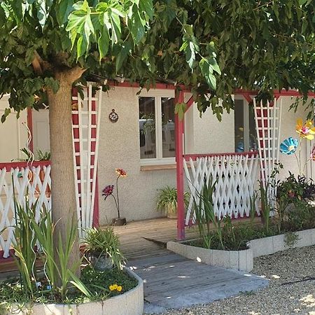 Au Rendez-Vous Des Arts Alzonne Exterior foto